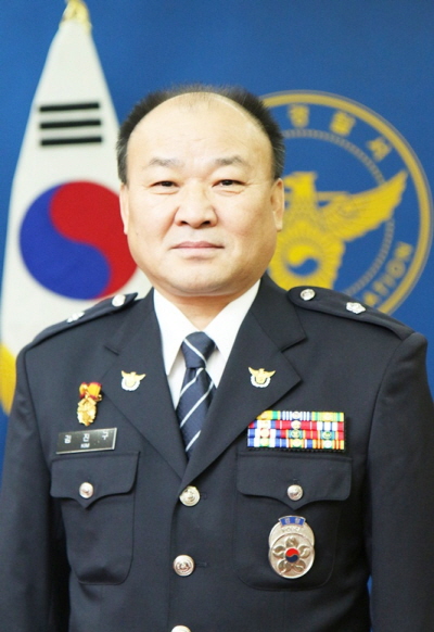 김진구 사진